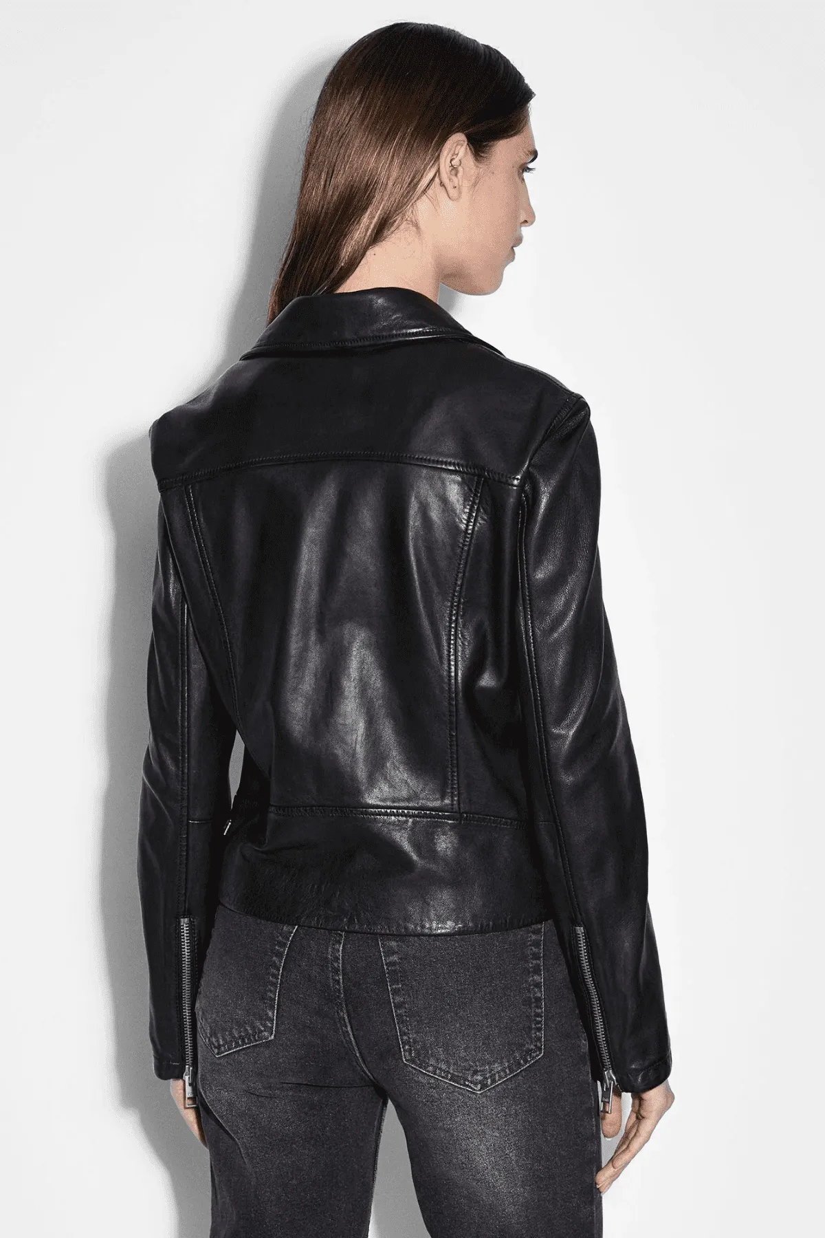 AMPLIFY LEATHER JACKET BLACK