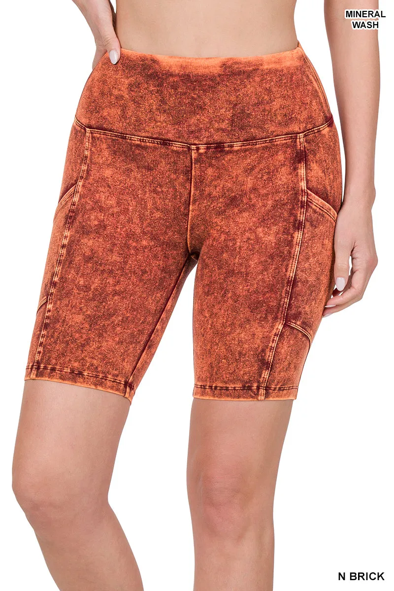 Mineral Wash Biker Short Brick