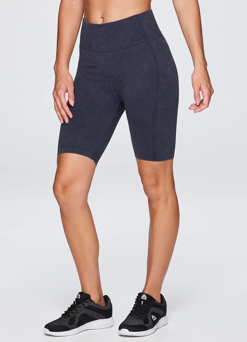 Seamless Moto 7" Biker Short