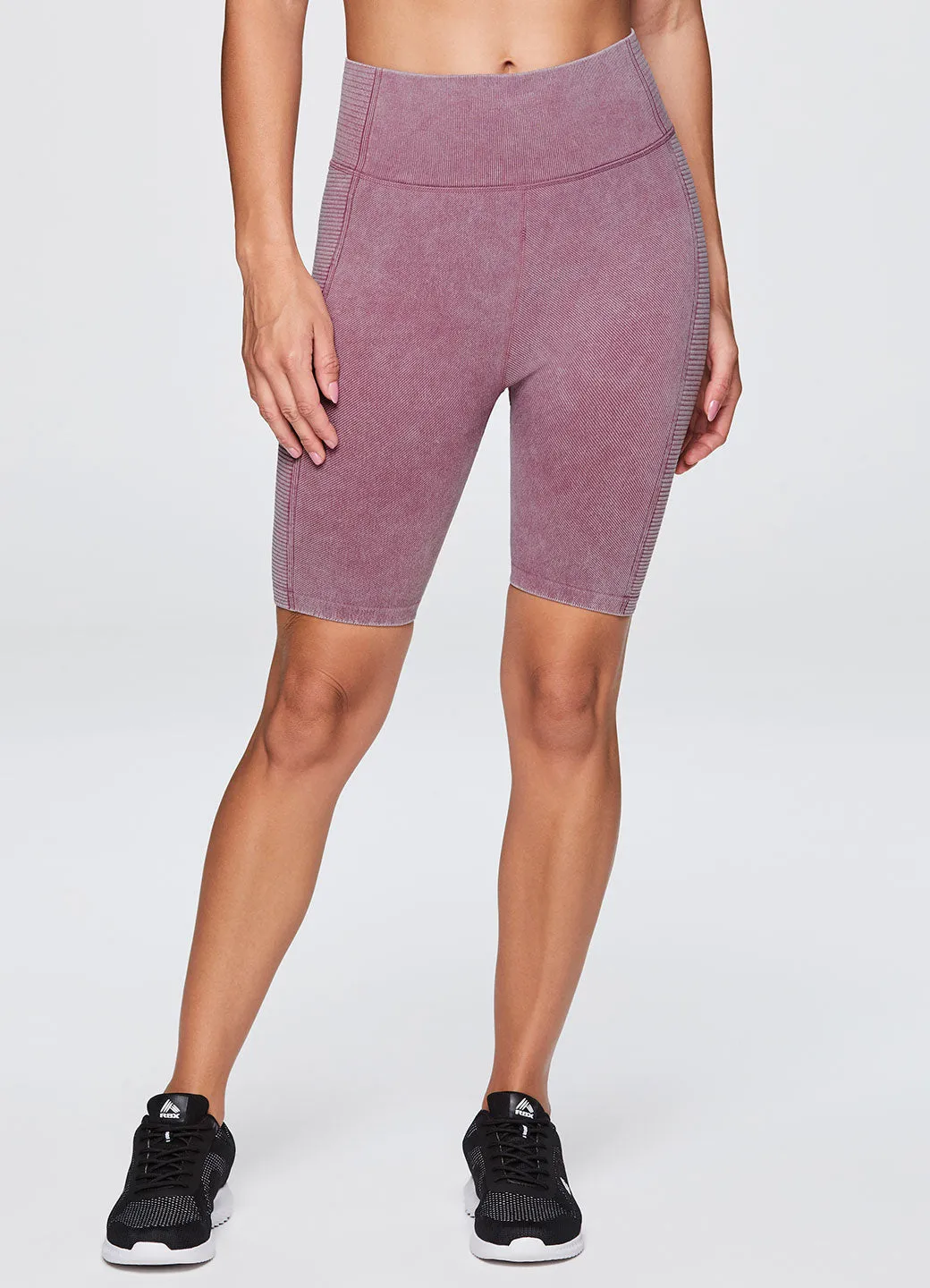 Seamless Moto 7" Biker Short