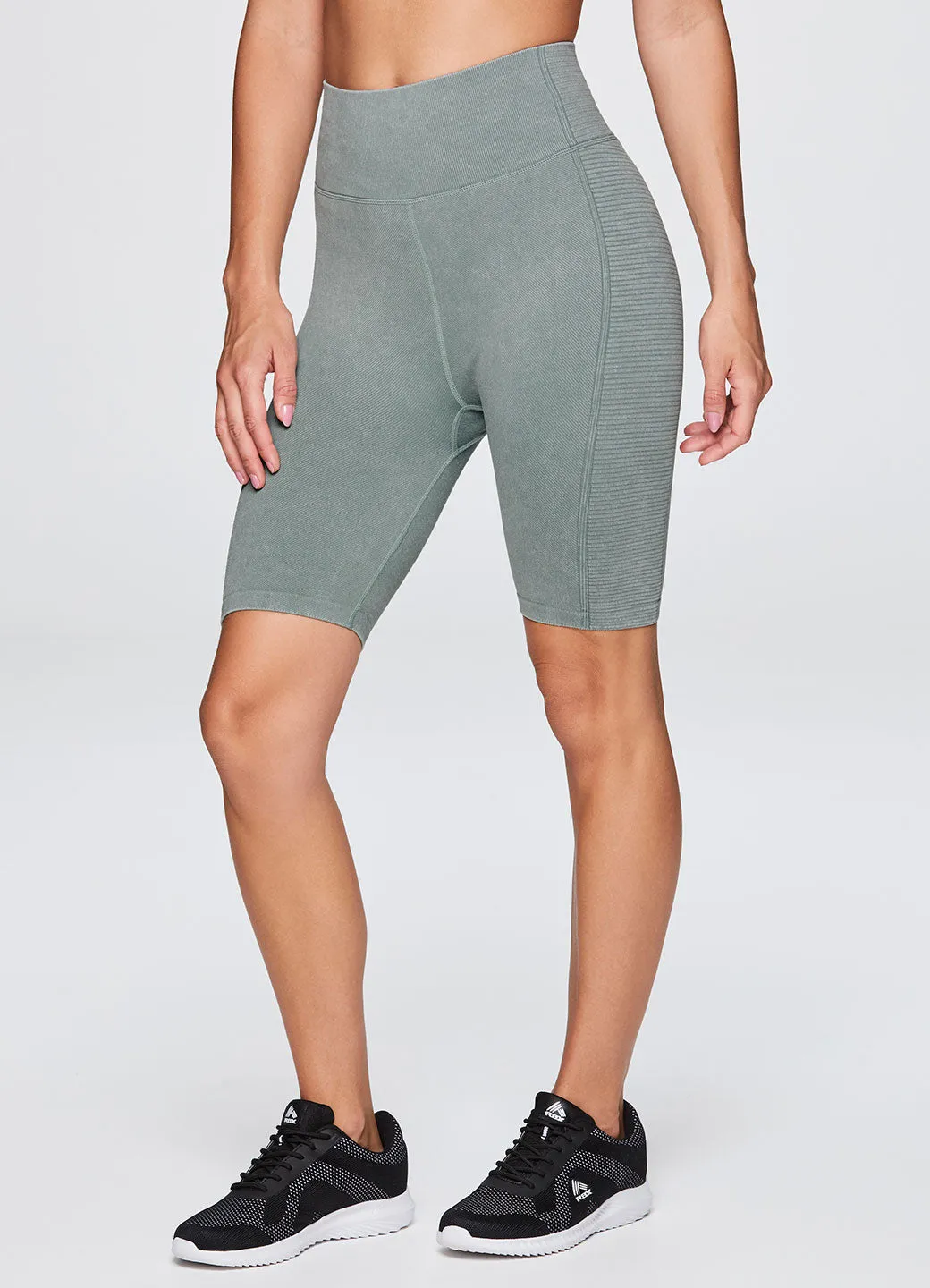 Seamless Moto 7" Biker Short