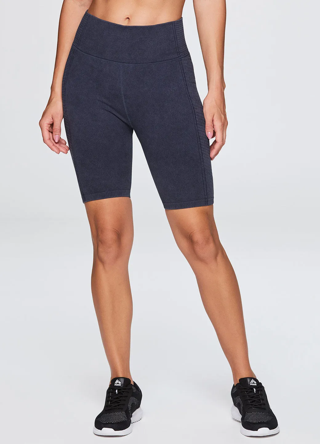 Seamless Moto 7" Biker Short